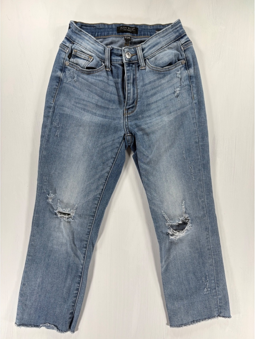 Judy Blue Distressed Skinny Fit Capri Jeans Raw Hem Light Wash Size 0/24